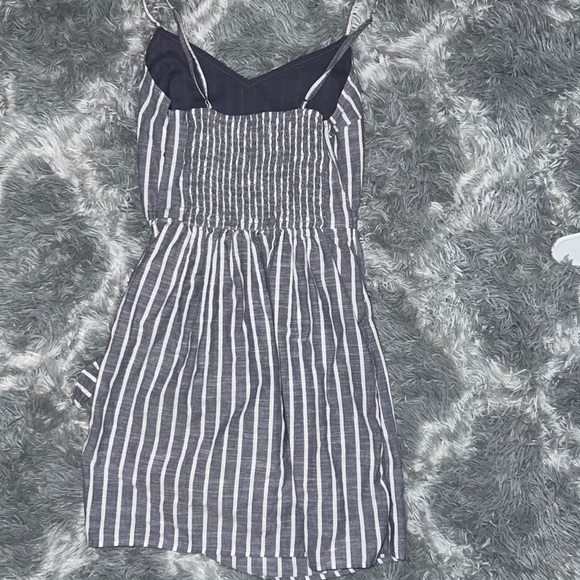 Abercrombie & Fitch Wrap Dress - Picture 4 of 5